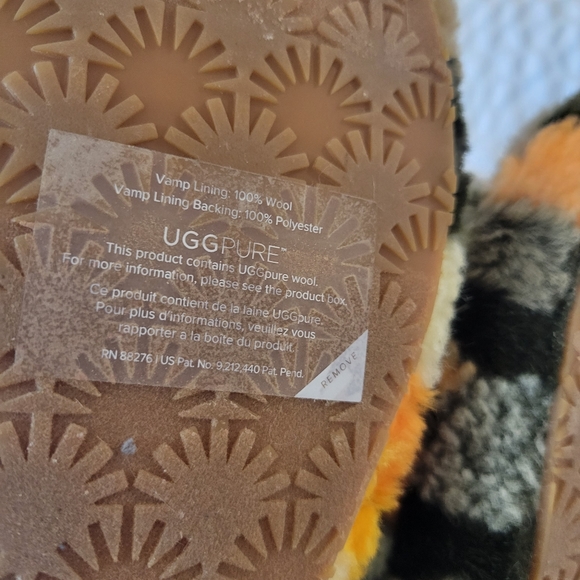 UGG Fluff Yeah Camo Slides Slippers New - Picture 9 of 9